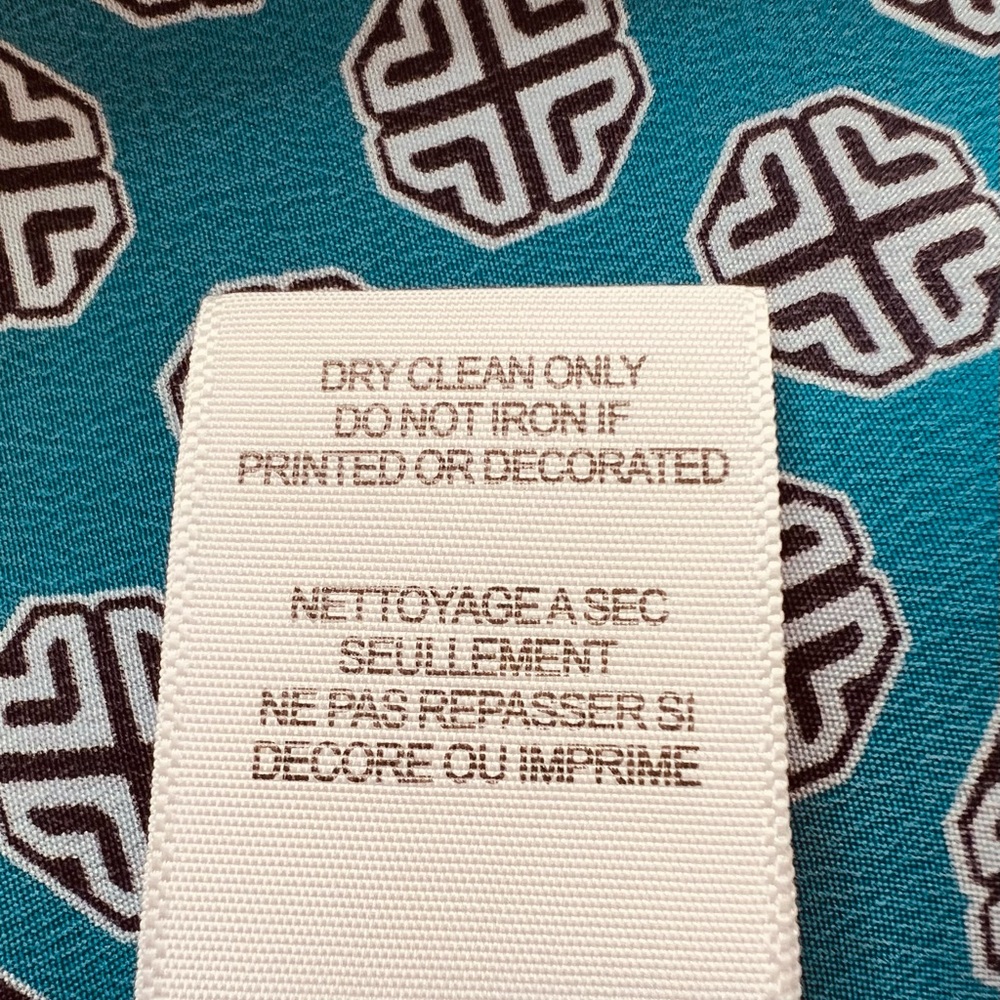 Equipment Femme Silk Teal Geometric Print Long-Sleeve Blouse Size Medium - Picture 8 of 8
